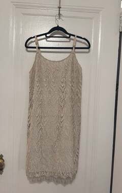 Alice + Olivia Metallic Silver Lace Overlay Sleeveless Mini Shift Dress